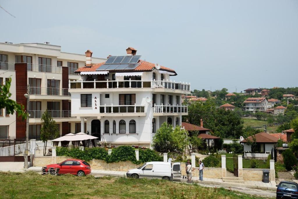 Къща За Гости Алла Byala  Ngoại thất bức ảnh